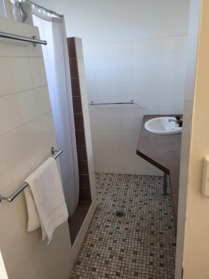וואגה וואגה Palm And Pawn Motor Inn מראה חיצוני תמונה
